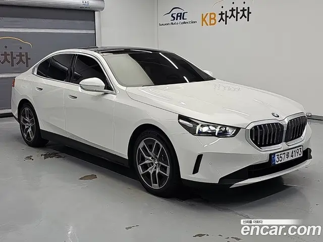 BMW 5 серия 2025 2.0 автомат (гидро), миниатюра 4 BMW 5 серия 2025 2.0 автомат (гидро), миниатюра 4