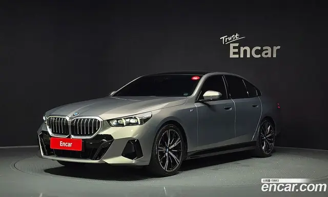 BMW 5 серия, 2025, 11 225 км