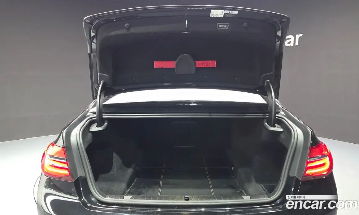 BMW 7 серия 2016 4.4 автомат (гидро), фото 20