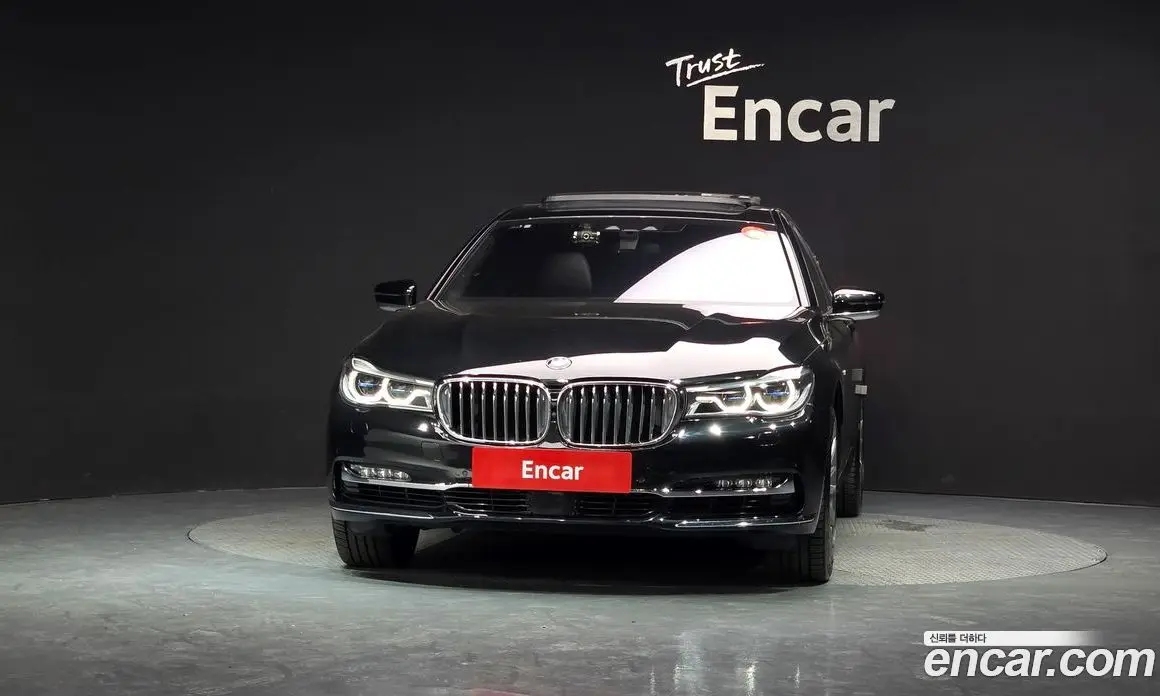 BMW 7 серия 2016 4.4 автомат (гидро), фото 3