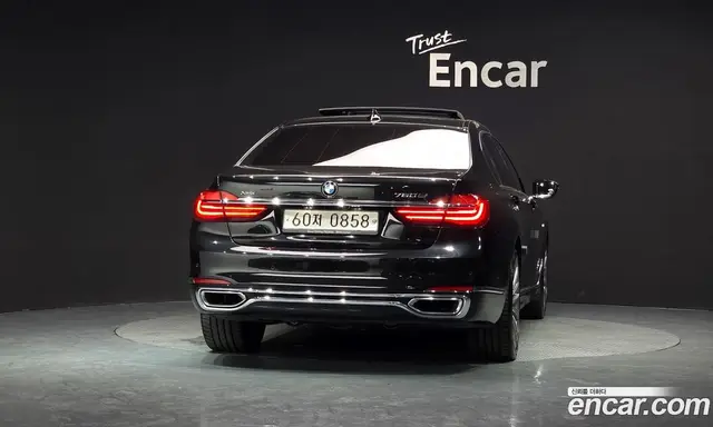 BMW 7 серия 2016 4.4 автомат (гидро), миниатюра 4