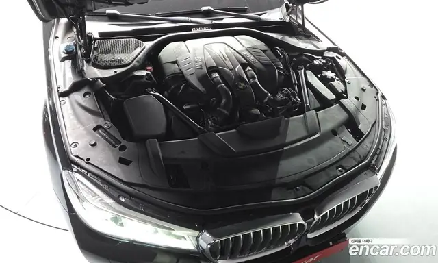 BMW 7 серия 2016 4.4 автомат (гидро), миниатюра 6