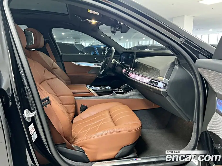 BMW i7 2024 0.3 автомат (гидро), фото 12 BMW i7 2024 0.3 автомат (гидро), фото 12