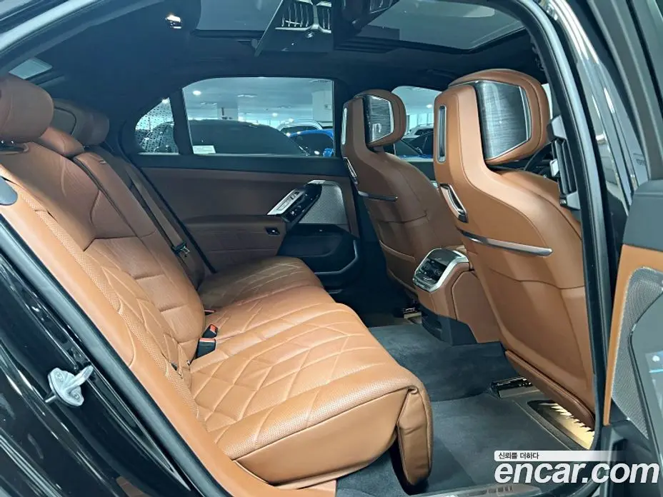 BMW i7 2024 0.3 автомат (гидро), фото 13 BMW i7 2024 0.3 автомат (гидро), фото 13