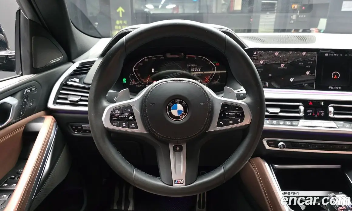 BMW X6 2020 3.0 автомат (гидро), фото 13
