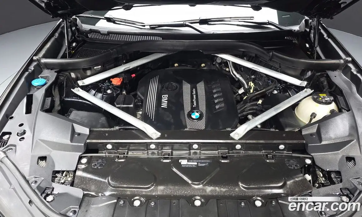 BMW X6 2020 3.0 автомат (гидро), фото 6