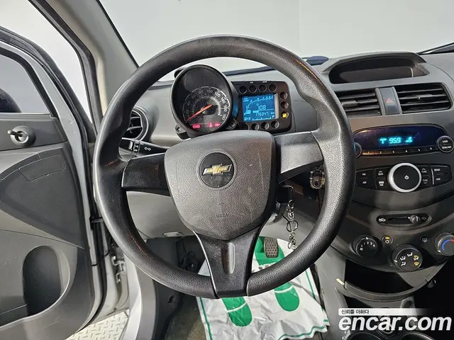 Chevrolet Spark 2012 1.0 механика, миниатюра 12