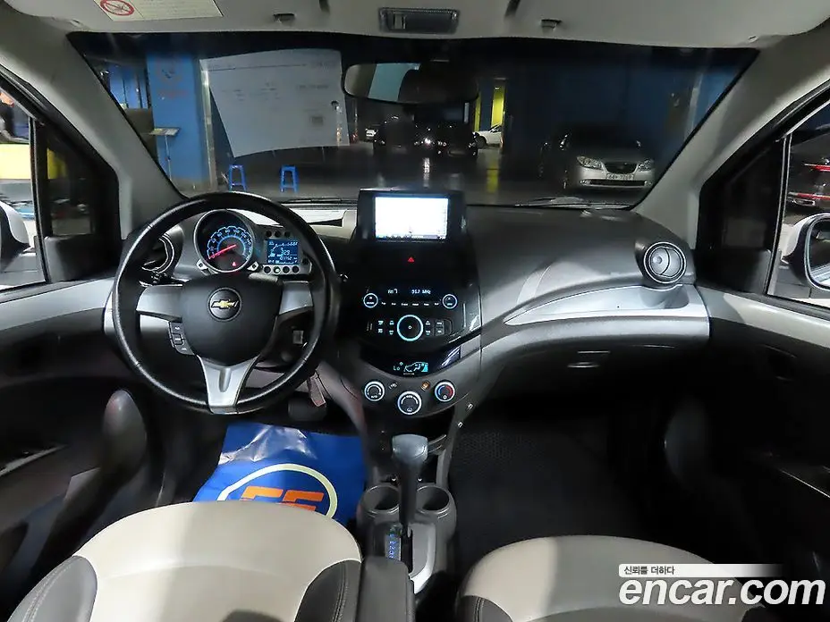 Chevrolet Spark 2012 1.0 автомат (гидро), фото 5