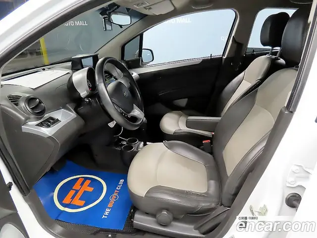Chevrolet Spark 2012 1.0 автомат (гидро), миниатюра 6