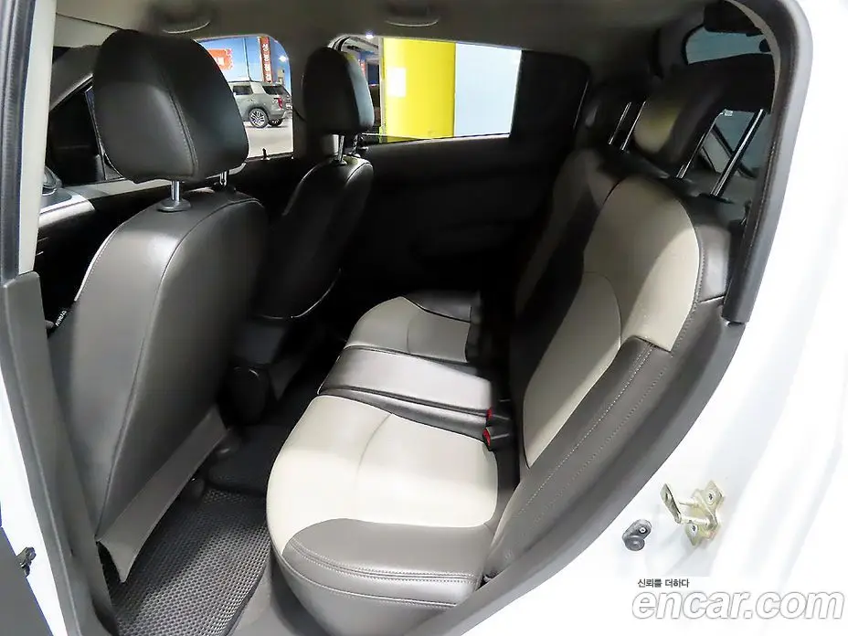 Chevrolet Spark 2012 1.0 автомат (гидро), фото 7