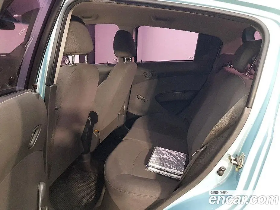 Chevrolet Spark 2012 1.0 автомат (гидро), фото 9