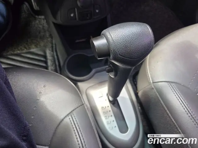 Chevrolet Spark 2014 1.0 автомат (гидро), миниатюра 9