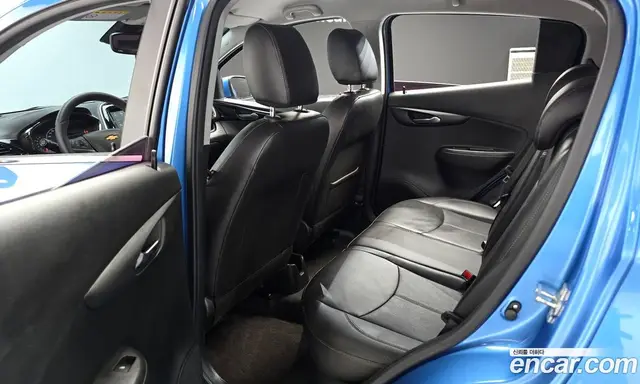 Chevrolet Spark 2015 1.0 автомат (гидро), миниатюра 11
