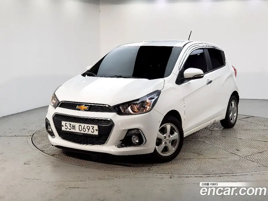 Chevrolet Spark 2016 1.0 автомат (гидро), фото 1 Chevrolet Spark 2016 1.0 автомат (гидро), фото 1