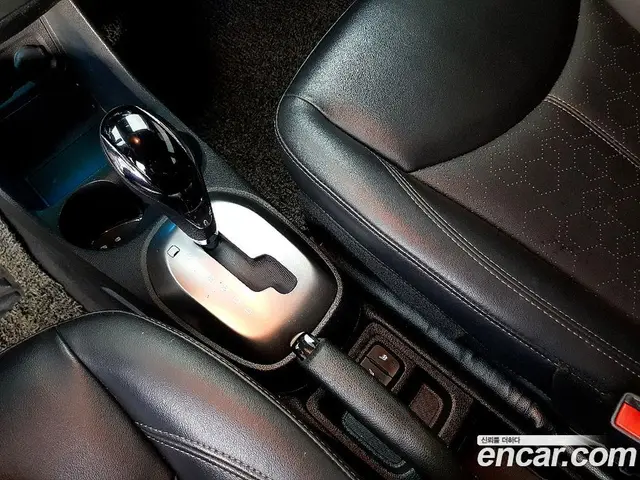 Chevrolet Spark 2016 1.0 автомат (гидро), миниатюра 12