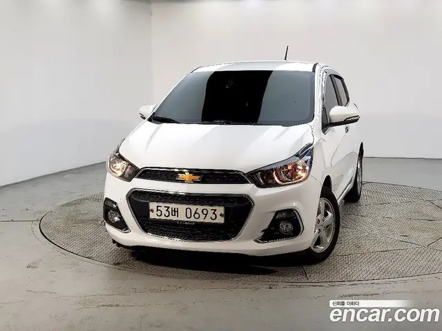 Chevrolet Spark 2016 1.0 автомат (гидро), миниатюра 3 Chevrolet Spark 2016 1.0 автомат (гидро), миниатюра 3