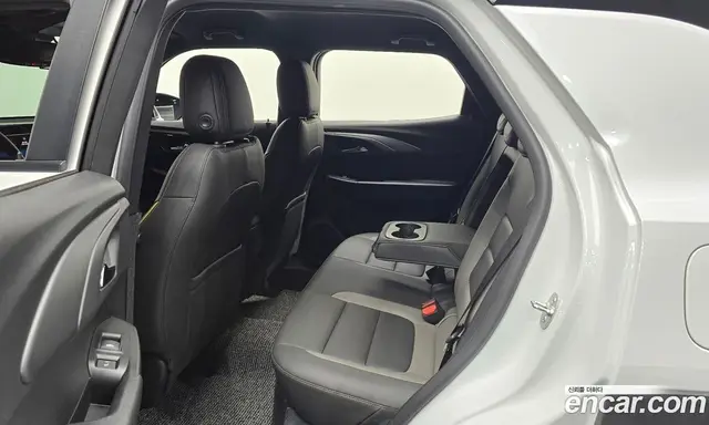 Chevrolet TrailBlazer 2023 1.3 автомат (гидро), миниатюра 12
