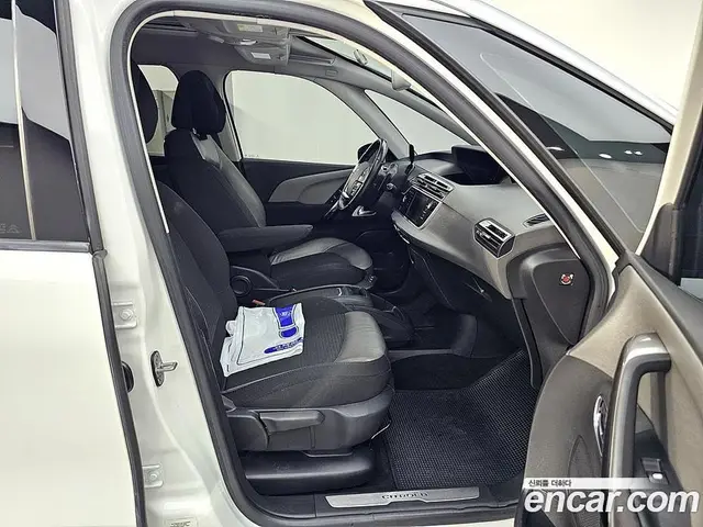 Citroen C4 Spacetourer 2018 2.0 автомат (гидро), миниатюра 11