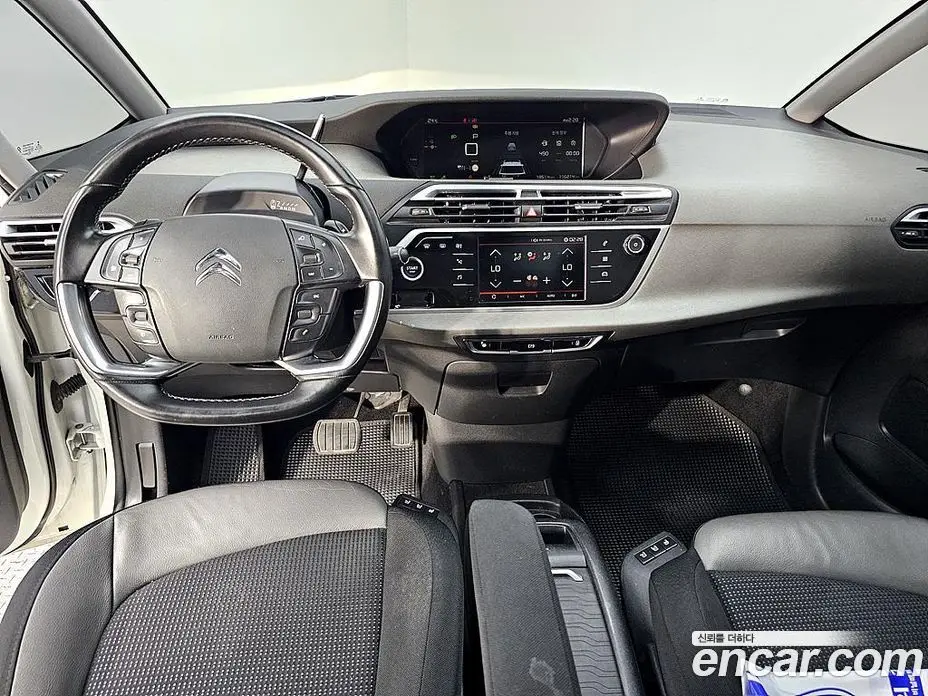 Citroen C4 Spacetourer 2018 2.0 автомат (гидро), фото 5