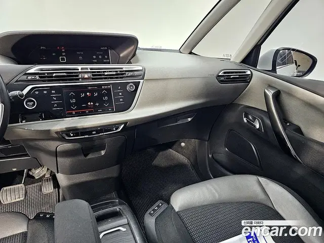 Citroen C4 Spacetourer 2018 2.0 автомат (гидро), миниатюра 10
