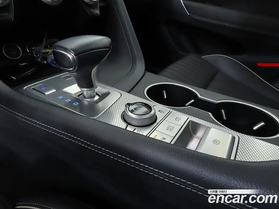 Genesis G70 2021 2.0 автомат (гидро), фото 9