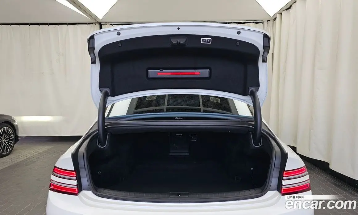 Genesis G80 2022 2.5 автомат (гидро), фото 20 Genesis G80 2022 2.5 автомат (гидро), фото 20