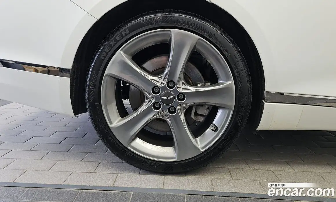 Genesis G80 2022 2.5 автомат (гидро), фото 5 Genesis G80 2022 2.5 автомат (гидро), фото 5