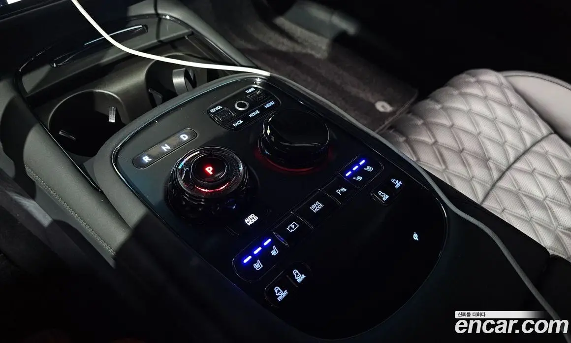 Genesis G90 2025 3.5 автомат (гидро), фото 9 Genesis G90 2025 3.5 автомат (гидро), фото 9