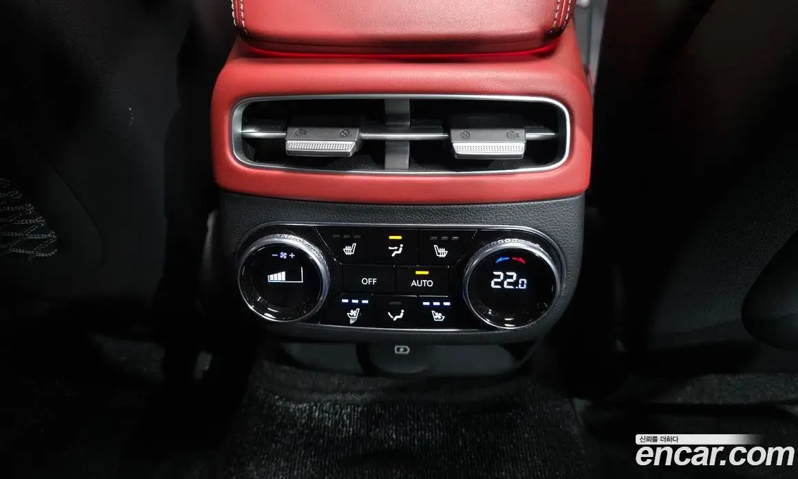 Genesis GV70 2021 3.5 автомат (гидро), фото 18 Genesis GV70 2021 3.5 автомат (гидро), фото 18