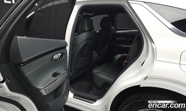 Genesis GV70 2022 2.5 автомат (гидро), миниатюра 11