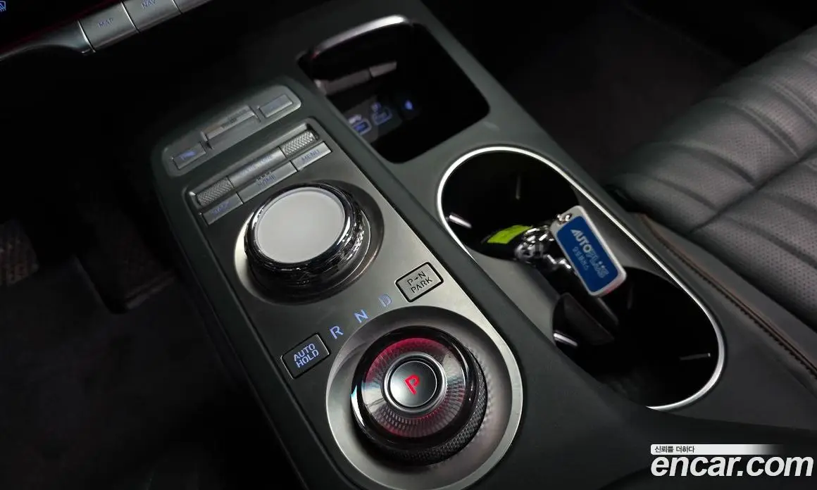 Genesis GV70 2022 2.5 автомат (гидро), фото 9