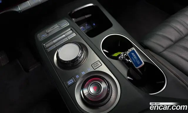 Genesis GV70 2022 2.5 автомат (гидро), миниатюра 9
