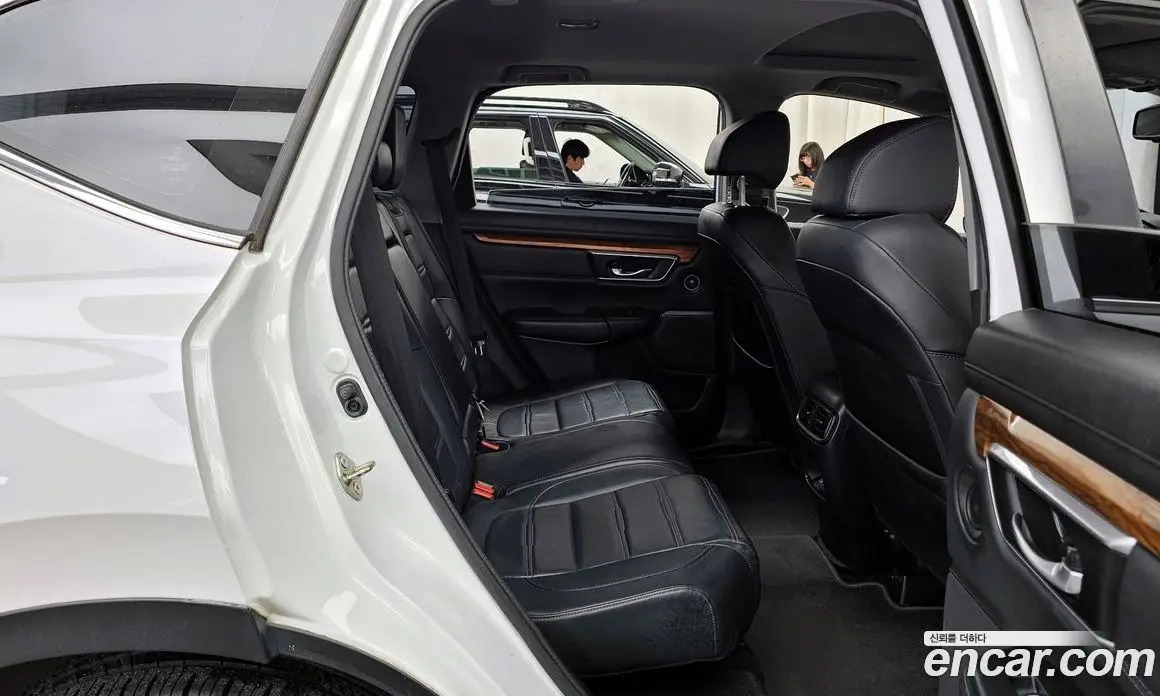 Honda CR-V 2019 1.5 автомат (гидро), фото 12 Honda CR-V 2019 1.5 автомат (гидро), фото 12