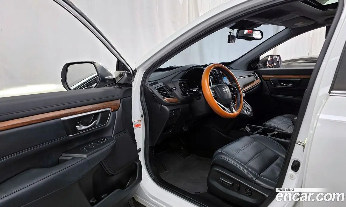 Honda CR-V 2019 1.5 автомат (гидро), фото 10 Honda CR-V 2019 1.5 автомат (гидро), фото 10