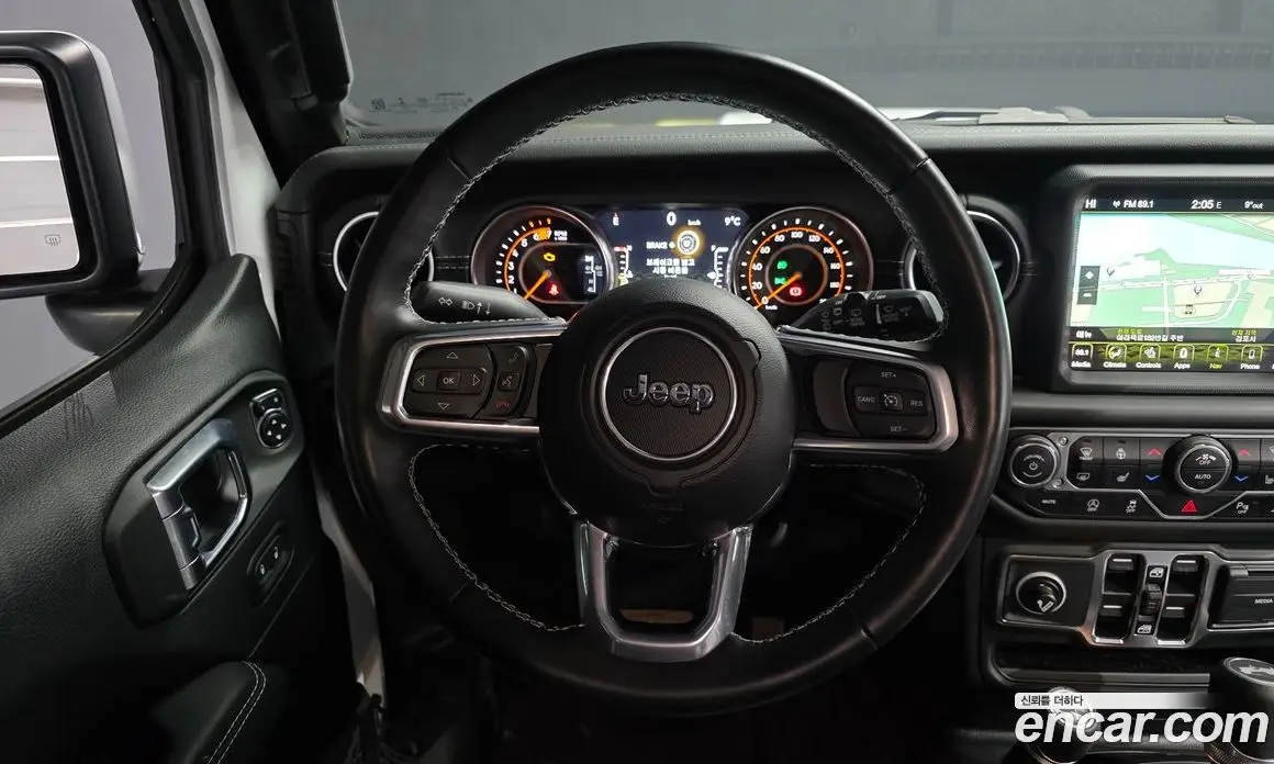 Jeep Wrangler 2021 2.0 автомат (гидро), фото 13 Jeep Wrangler 2021 2.0 автомат (гидро), фото 13
