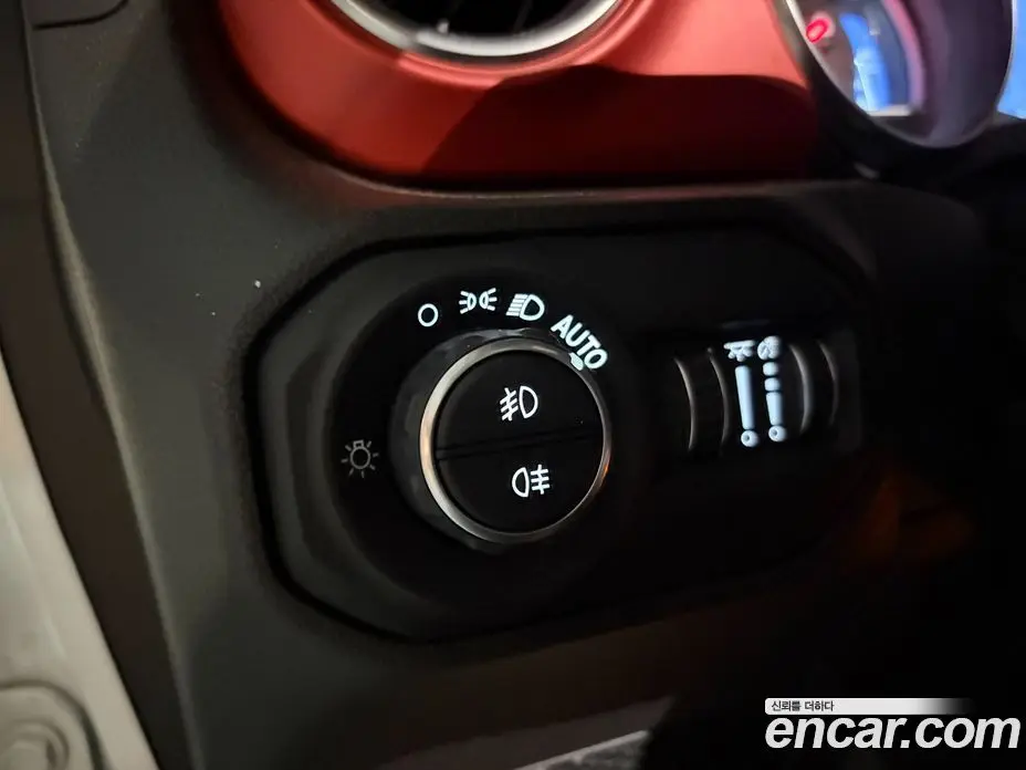 Jeep Wrangler 2021 2.0 автомат (гидро), фото 11 Jeep Wrangler 2021 2.0 автомат (гидро), фото 11