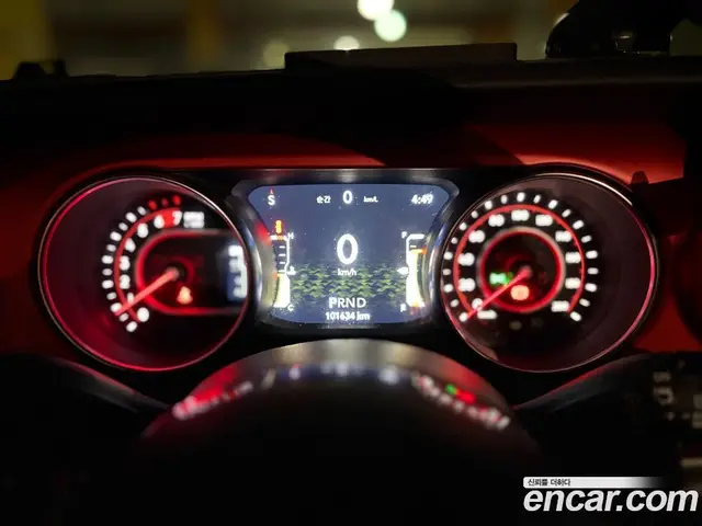 Jeep Wrangler 2021 2.0 автомат (гидро), миниатюра 12