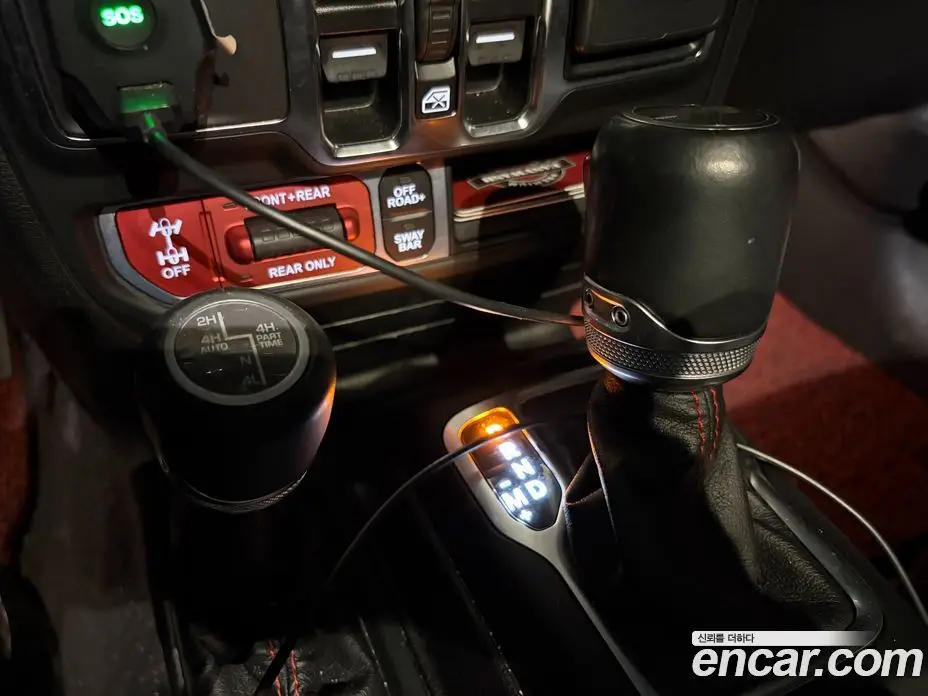 Jeep Wrangler 2021 2.0 автомат (гидро), фото 17 Jeep Wrangler 2021 2.0 автомат (гидро), фото 17