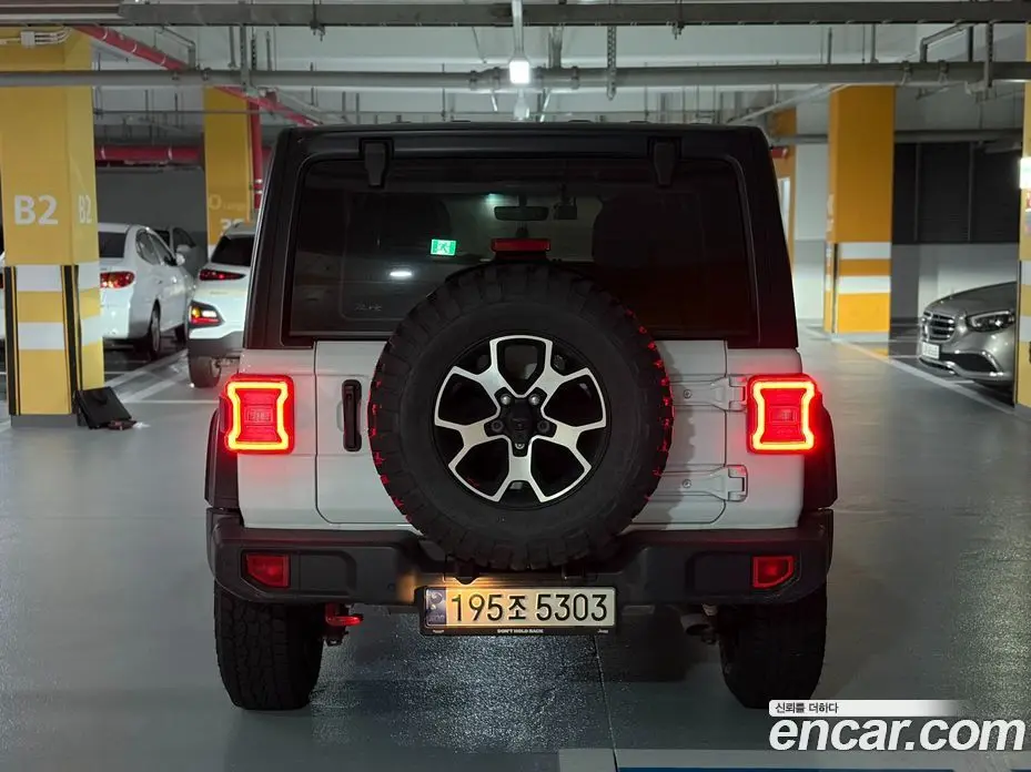 Jeep Wrangler 2021 2.0 автомат (гидро), фото 5 Jeep Wrangler 2021 2.0 автомат (гидро), фото 5