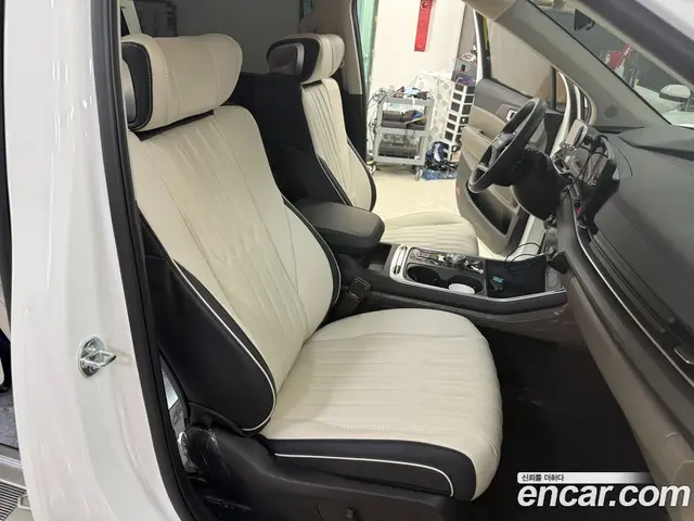Kia Carnival 2025 2.2 автомат (гидро), миниатюра 12