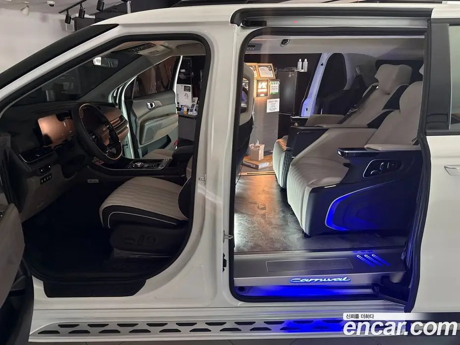 Kia Carnival 2025 2.2 автомат (гидро), фото 18