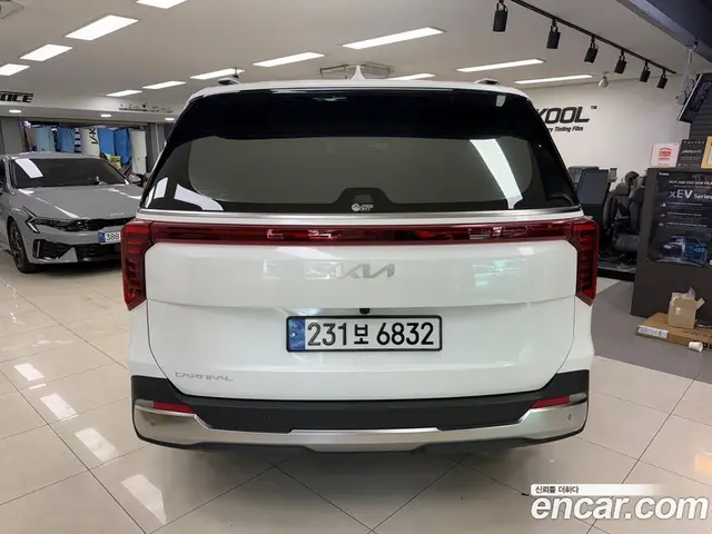 Kia Carnival 2025 2.2 автомат (гидро), миниатюра 4