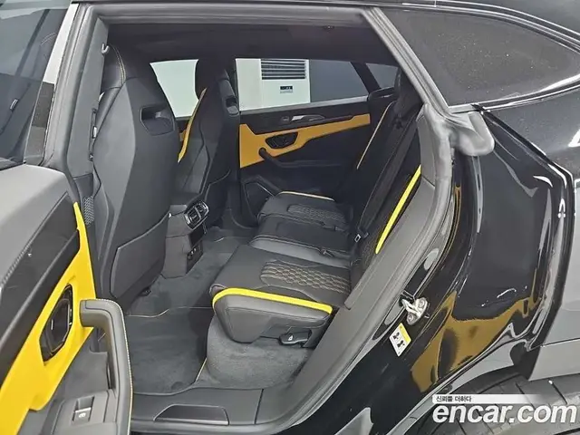 Lamborghini Urus 2026 4.0 автомат (гидро), миниатюра 12