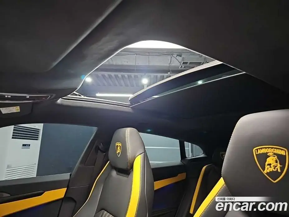 Lamborghini Urus 2026 4.0 автомат (гидро), фото 13 Lamborghini Urus 2026 4.0 автомат (гидро), фото 13
