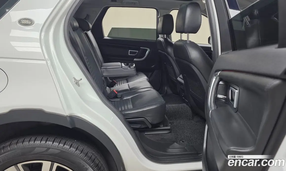 Land Rover Discovery Sport 2018 2.0 автомат (гидро), фото 12 Land Rover Discovery Sport 2018 2.0 автомат (гидро), фото 12