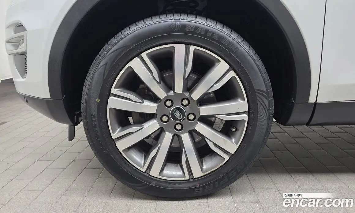 Land Rover Discovery Sport 2018 2.0 автомат (гидро), фото 5 Land Rover Discovery Sport 2018 2.0 автомат (гидро), фото 5