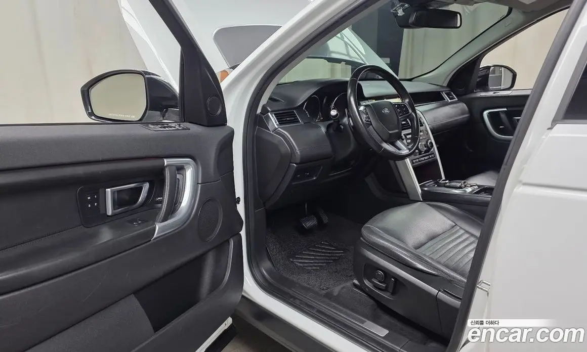 Land Rover Discovery Sport 2018 2.0 автомат (гидро), фото 10 Land Rover Discovery Sport 2018 2.0 автомат (гидро), фото 10