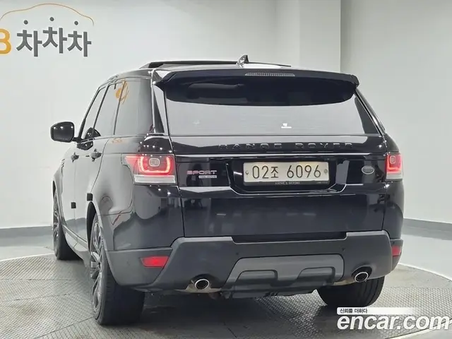 Land Rover Range Rover Sport 2017 3.0 автомат (гидро), миниатюра 2