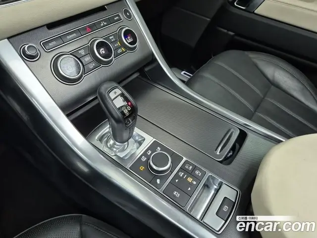 Land Rover Range Rover Sport 2017 3.0 автомат (гидро), миниатюра 8