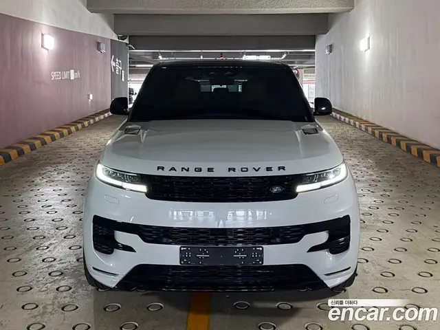 Land Rover Range Rover Sport, 2026, 10 км